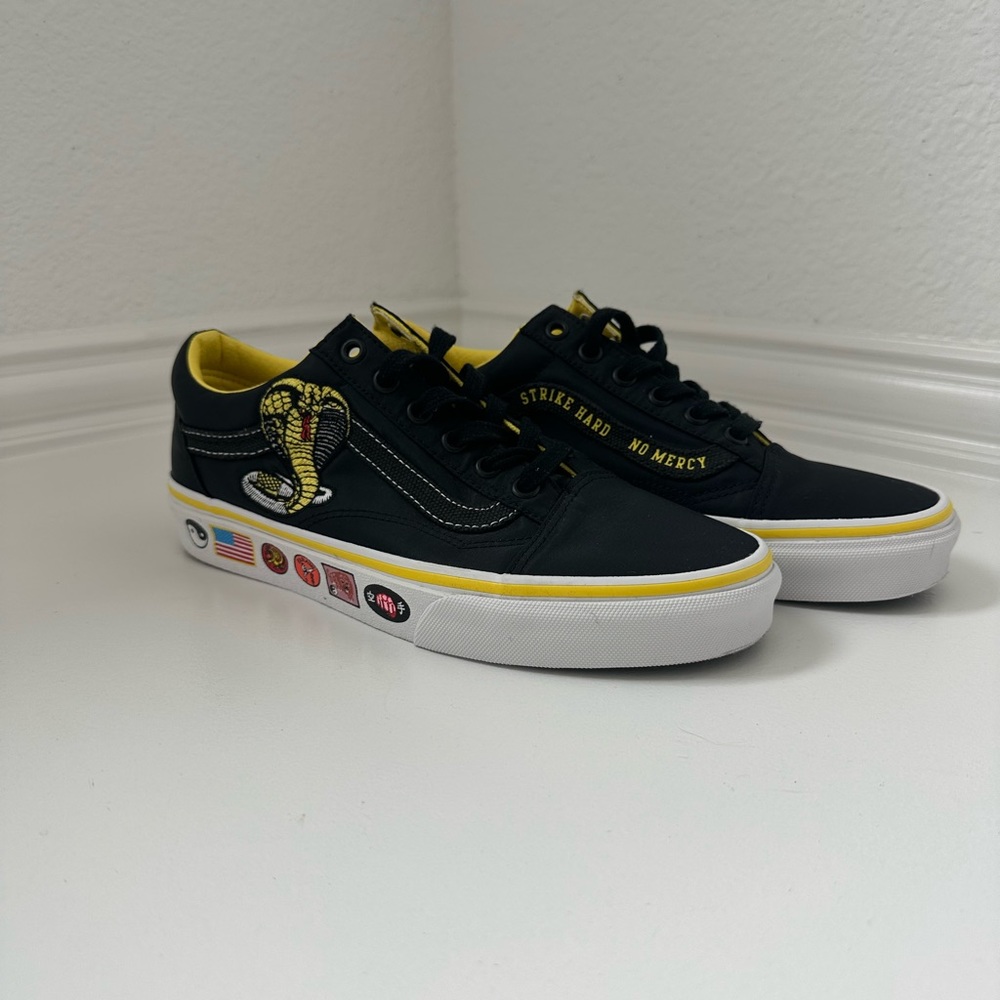 VANS Old Skool X Cobra Kai Low Black - Size 6 M, Size 7.5 W